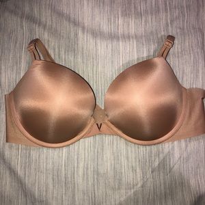 victoria’s secret tan color push-up bra